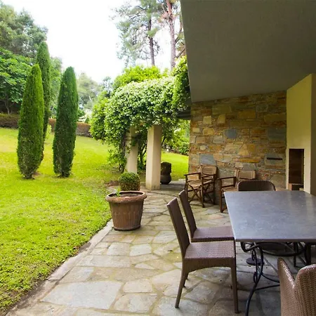 Villa Araucaria Shared Pool Villa,sani *